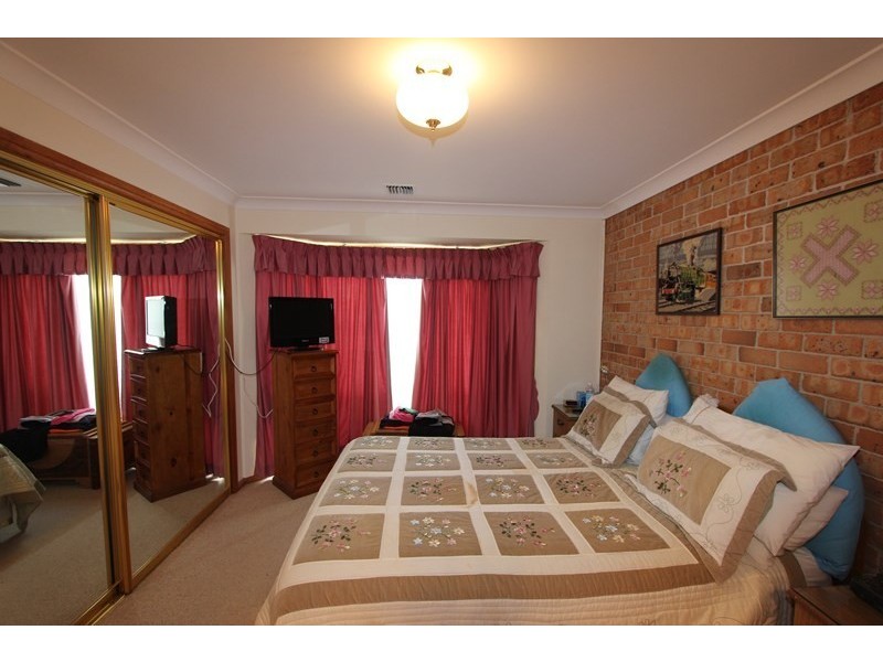 70 Dalley Street, Goulburn NSW 2580