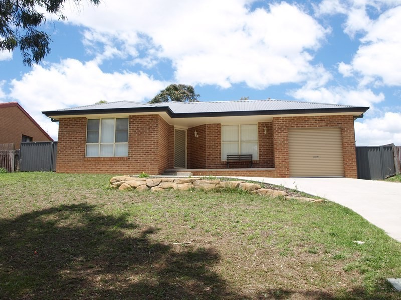 49 Yarrowlow Street, Goulburn NSW 2580