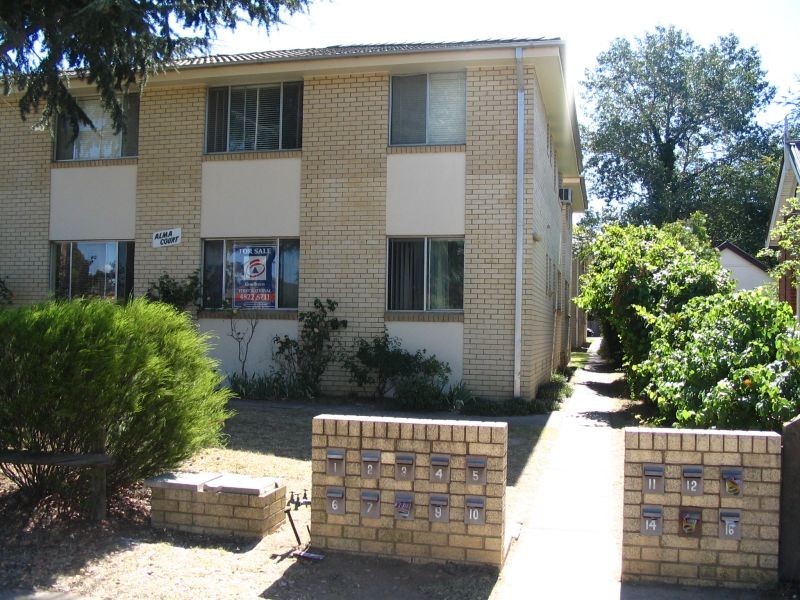 6/212 Cowper Street, Goulburn NSW 2580
