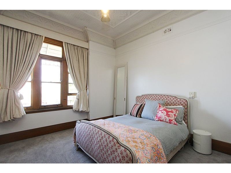 216 Cowper Street, Goulburn NSW 2580