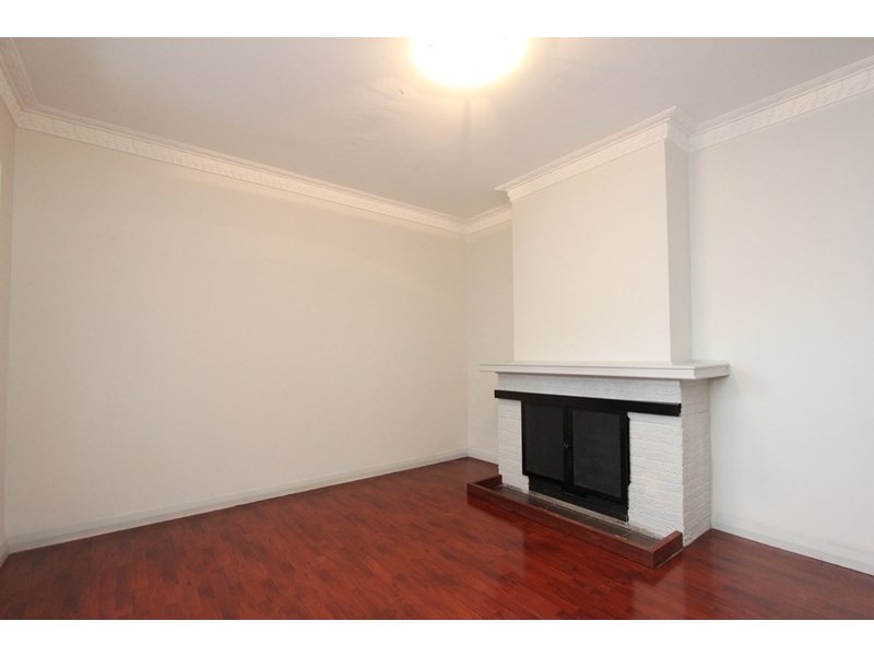 6 Opal Street, Goulburn NSW 2580