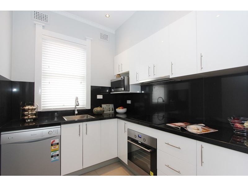 112 Bourke Street, Goulburn NSW 2580