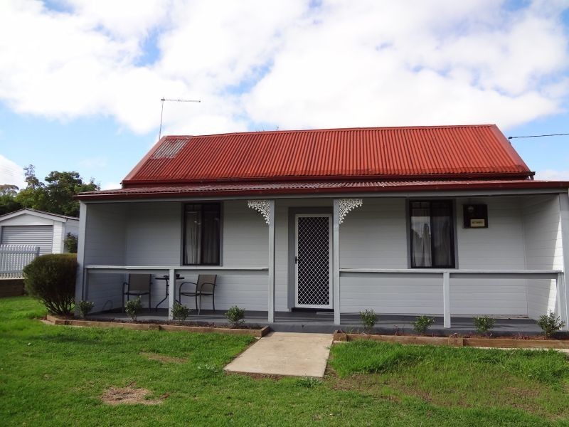 33 Bathurst Street, Goulburn NSW 2580