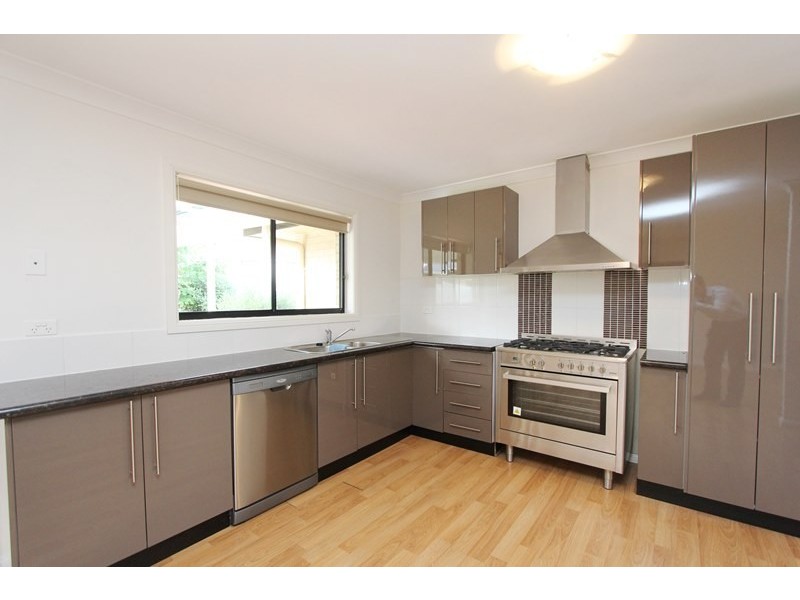 16 Wright Place, Goulburn NSW 2580