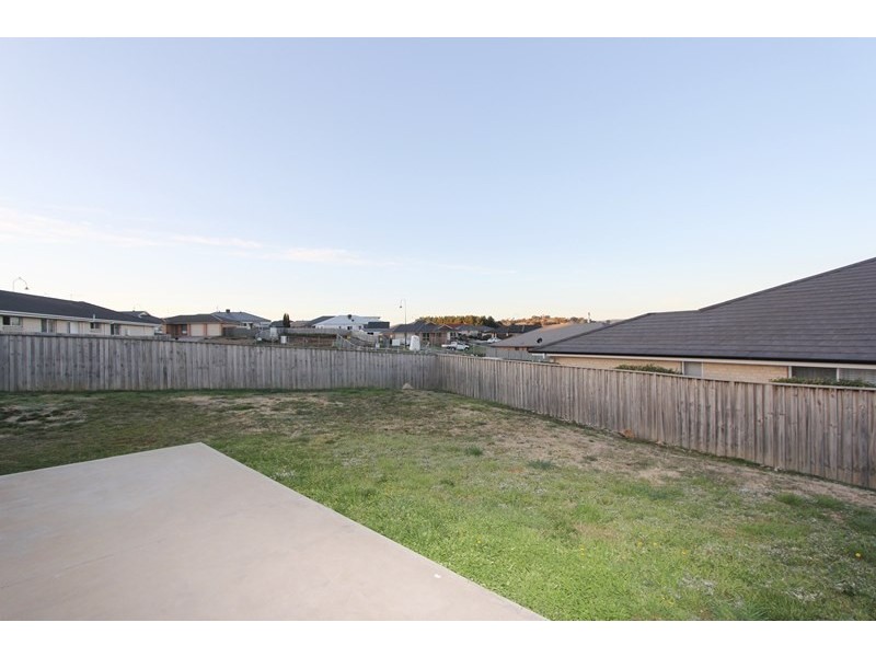 5 Cahill Place, Goulburn NSW 2580