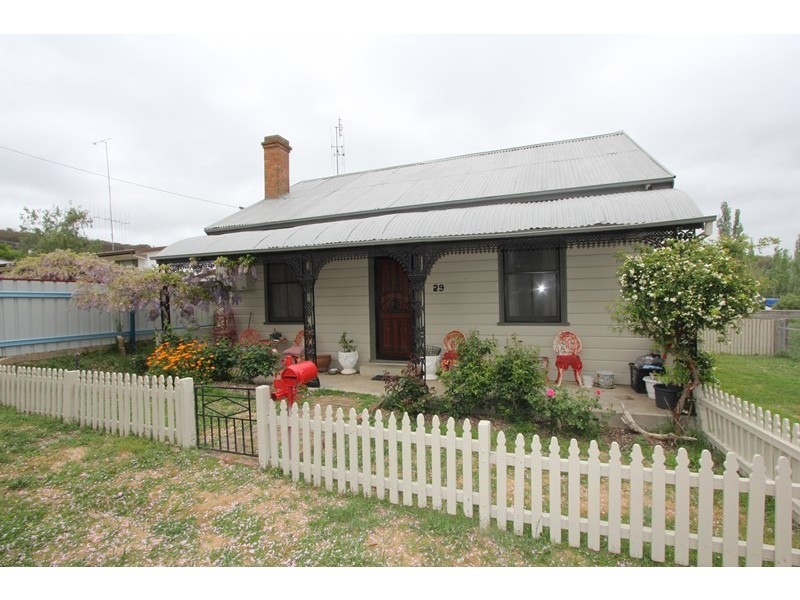 29 Bathurst Street, Goulburn NSW 2580