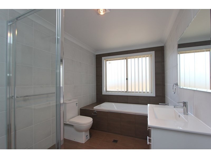 1/25-29 Joshua Street, Goulburn NSW 2580