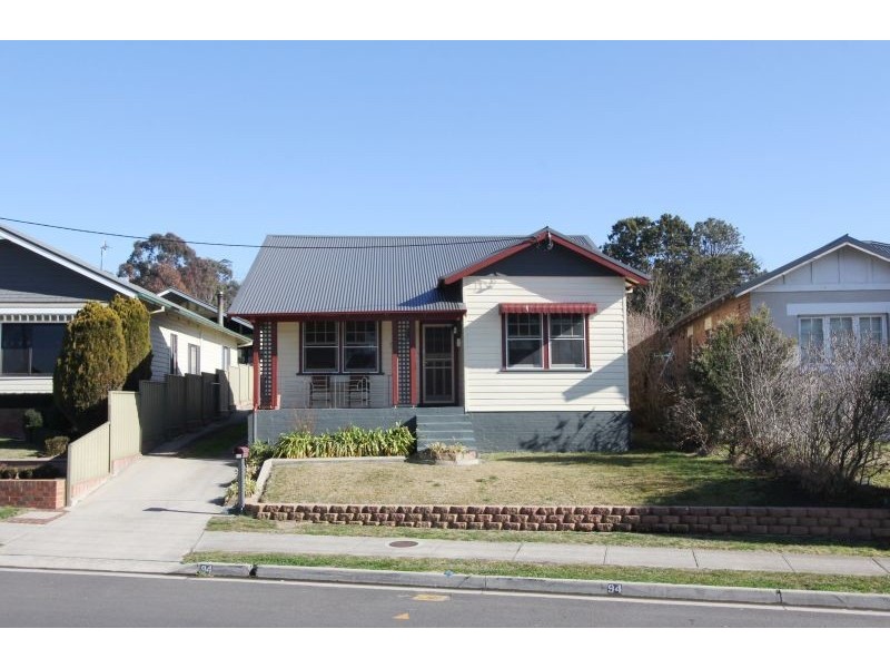 94 Sloane Street, Goulburn NSW 2580