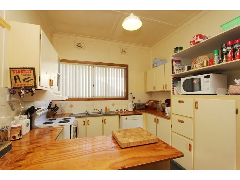 94 Sloane Street, Goulburn NSW 2580