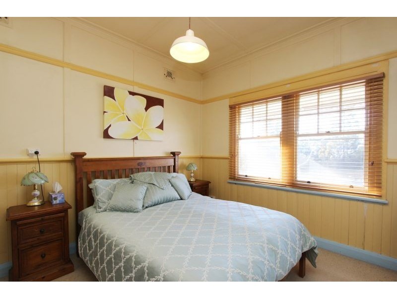 94 Sloane Street, Goulburn NSW 2580