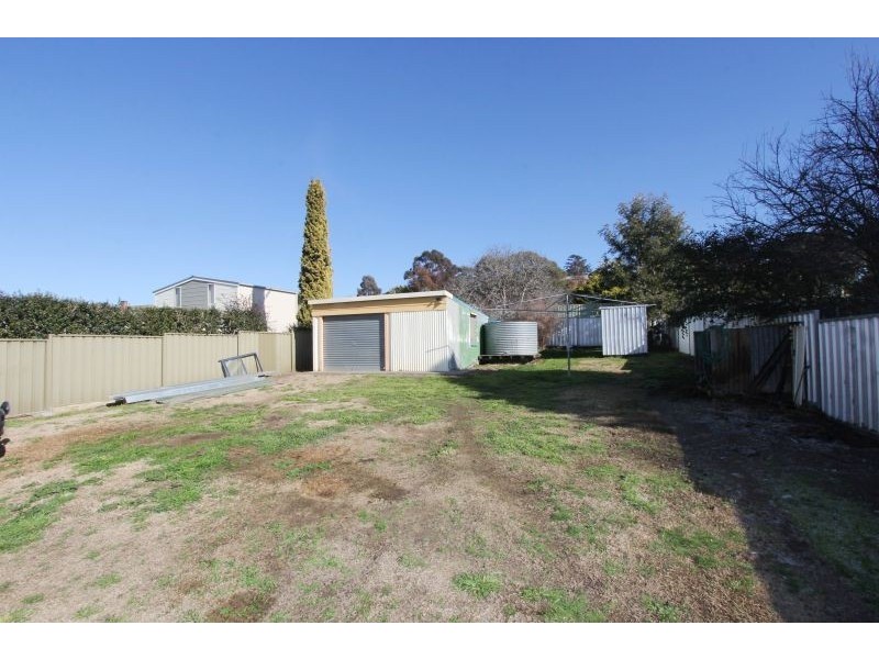 94 Sloane Street, Goulburn NSW 2580