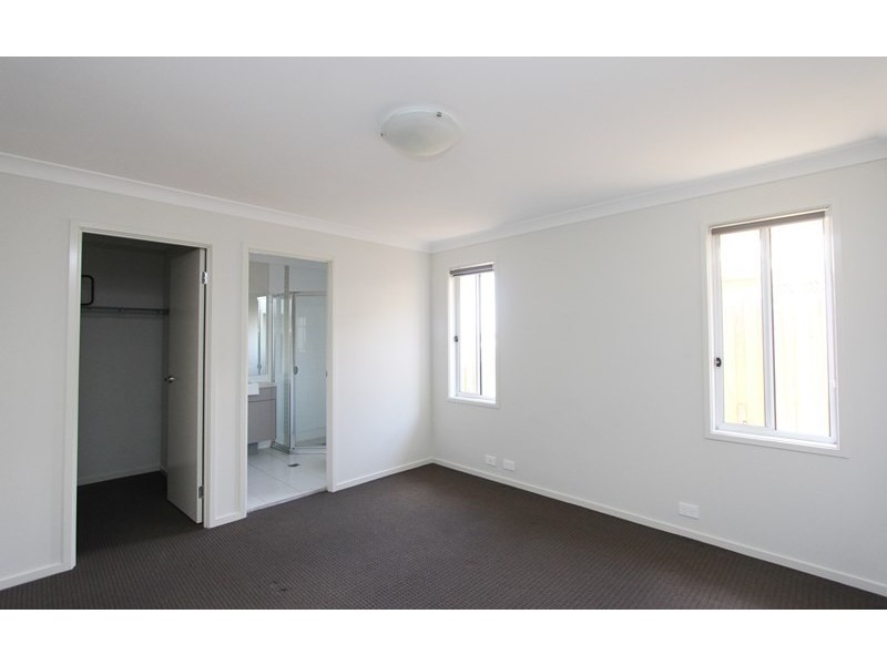 10 Walsh Drive, Goulburn NSW 2580