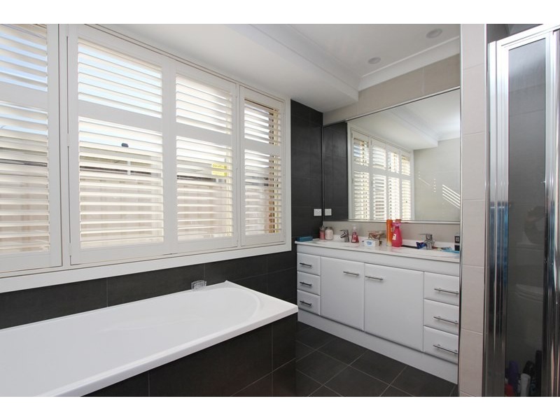 29 Constantina Circuit, Goulburn NSW 2580