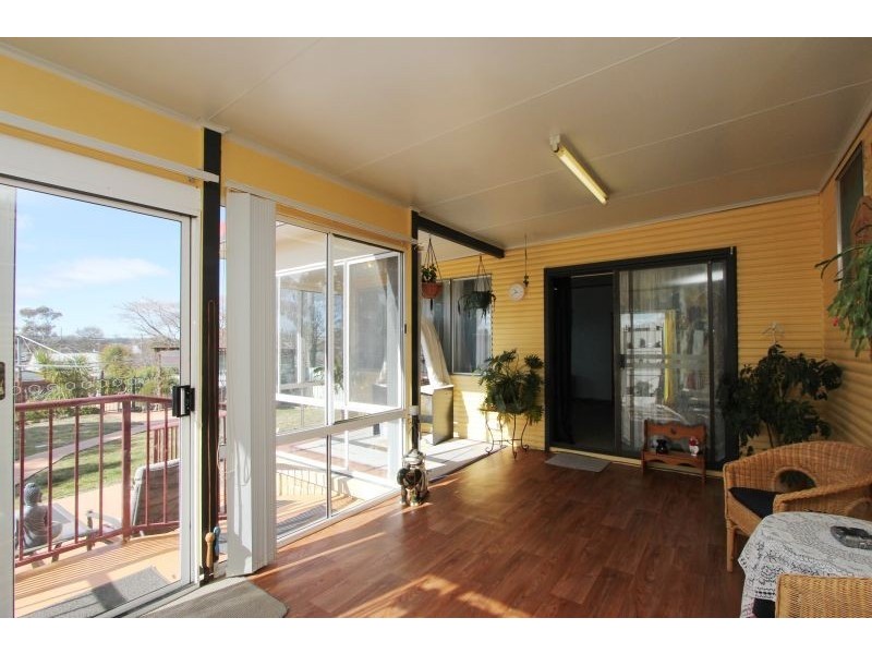 13 Emmerson Street, Goulburn NSW 2580