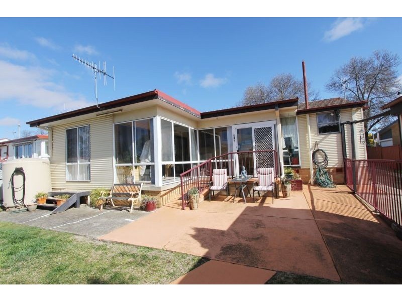 13 Emmerson Street, Goulburn NSW 2580