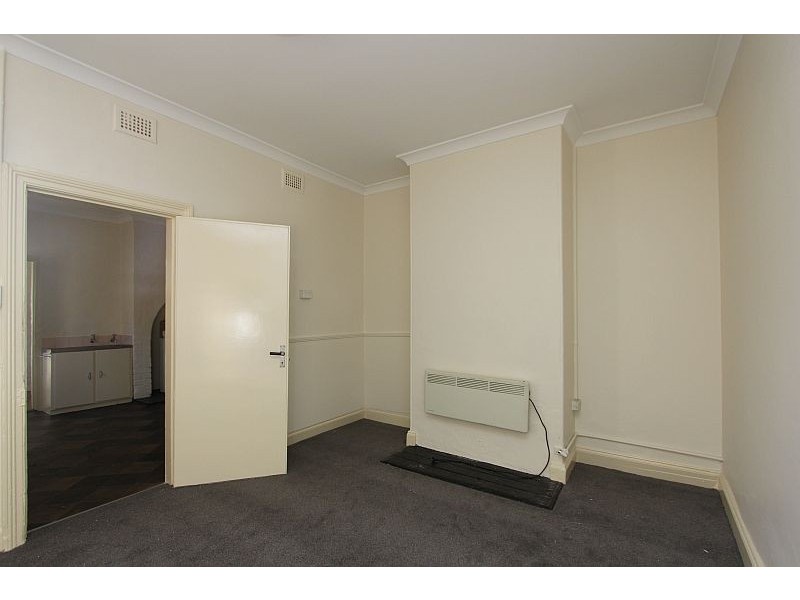 42 Wayo Street, Goulburn NSW 2580