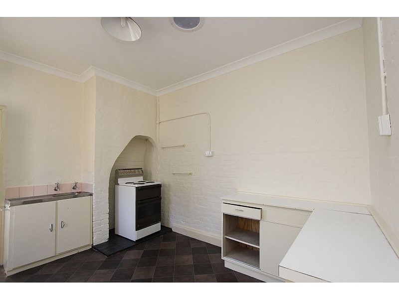 42 Wayo Street, Goulburn NSW 2580