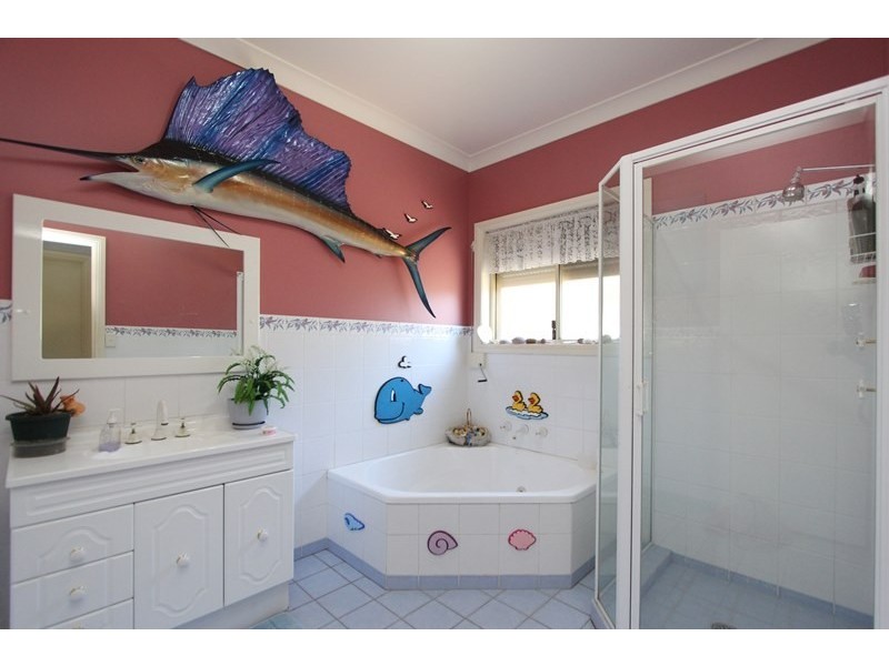 154 Clinton Street, Goulburn NSW 2580