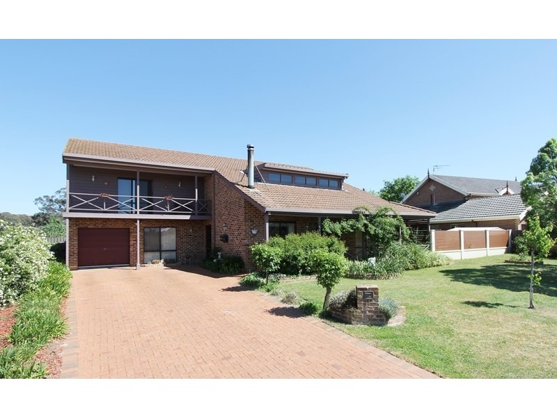 11 Chantilly Court, Goulburn NSW 2580