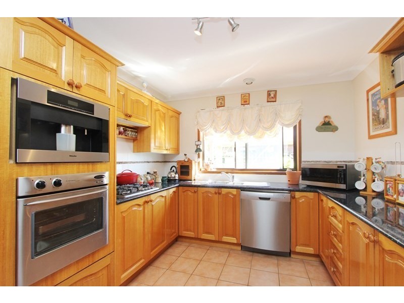 11 Chantilly Court, Goulburn NSW 2580