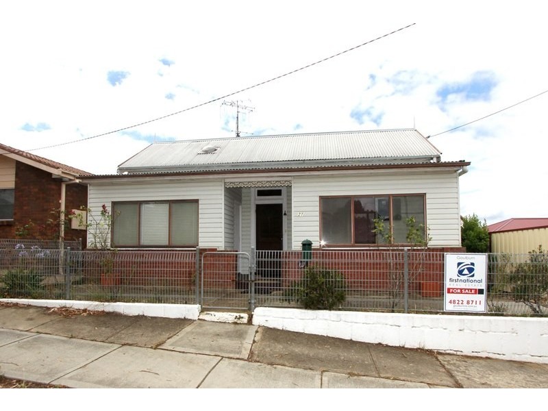 27 Addison Street, Goulburn NSW 2580