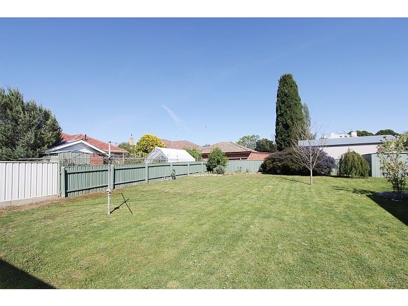 18 Belmore Street, Goulburn NSW 2580