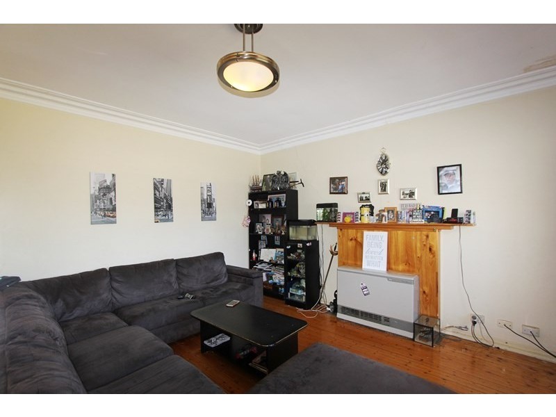 19 Princes Avenue, Goulburn NSW 2580