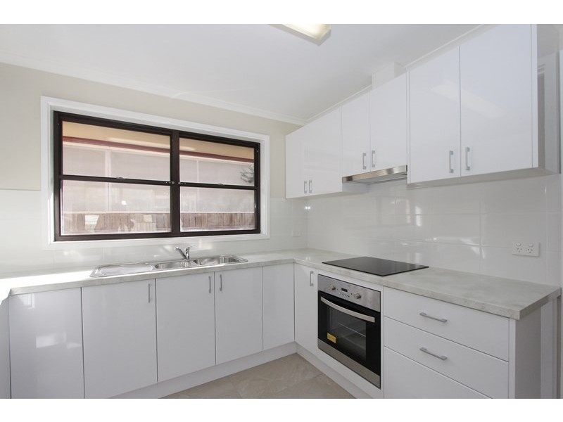 2/8 Walker Street, Goulburn NSW 2580
