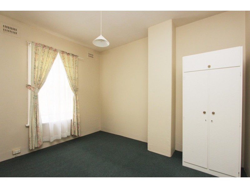 11 Shepherd Street, Goulburn NSW 2580