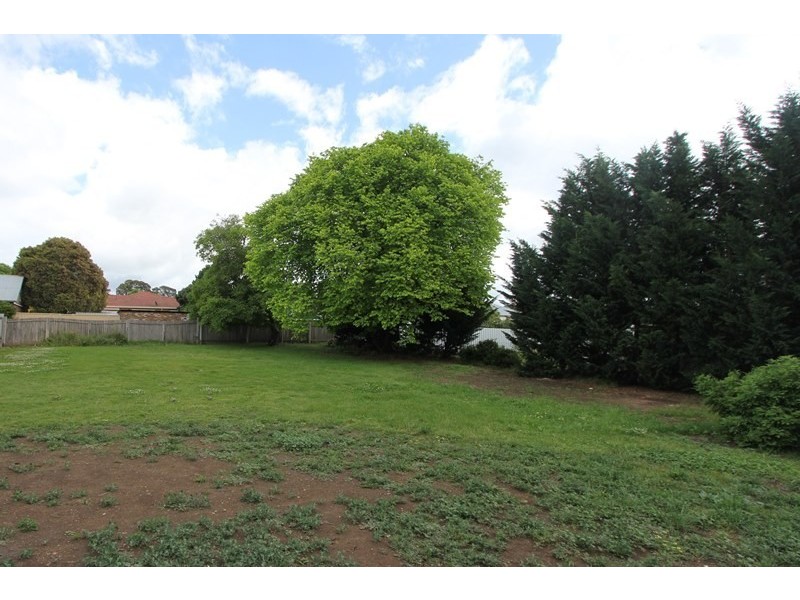 6 Chantry Street, Goulburn NSW 2580