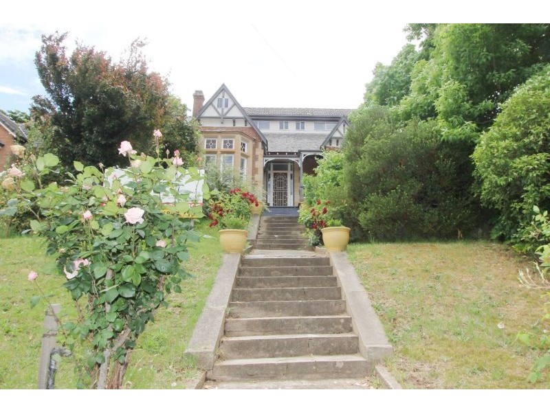 67 Clinton Street, Goulburn NSW 2580