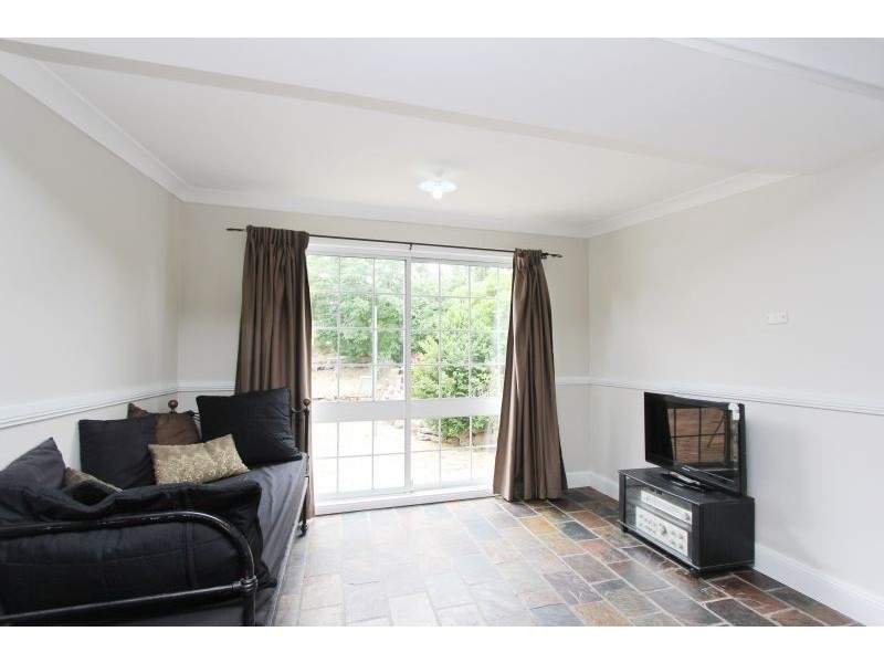 67 Clinton Street, Goulburn NSW 2580