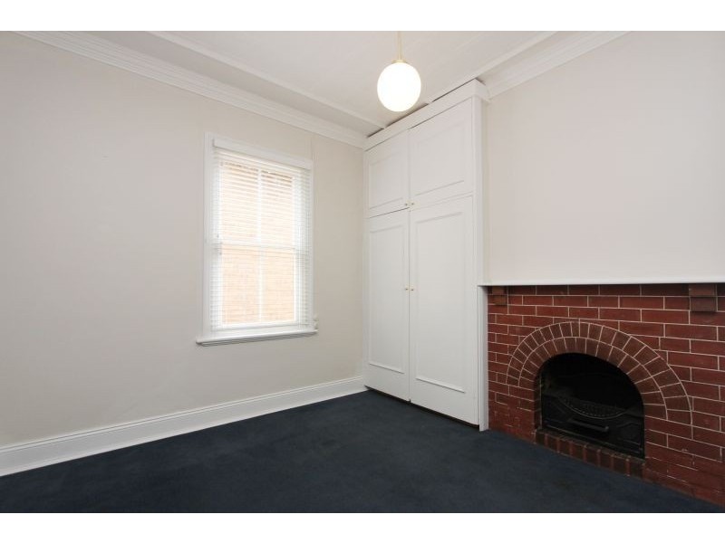 67 Clinton Street, Goulburn NSW 2580