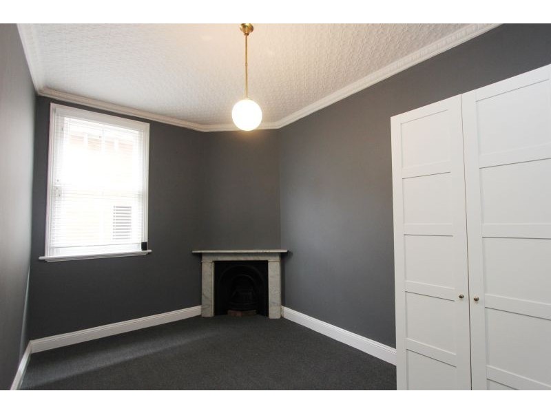 67 Clinton Street, Goulburn NSW 2580