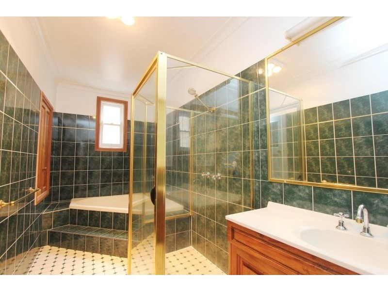 67 Clinton Street, Goulburn NSW 2580