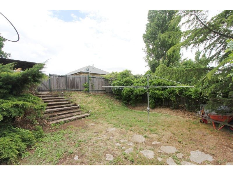 67 Clinton Street, Goulburn NSW 2580