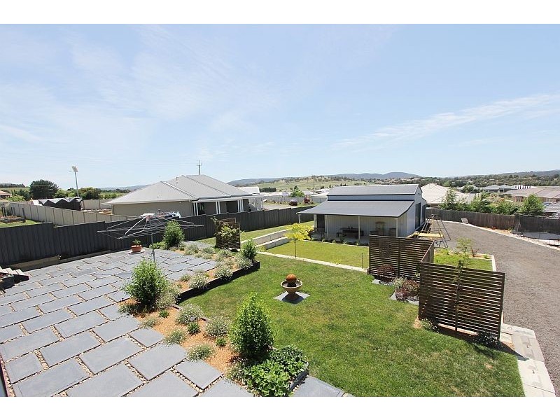 23 Poidevin Place, Goulburn NSW 2580