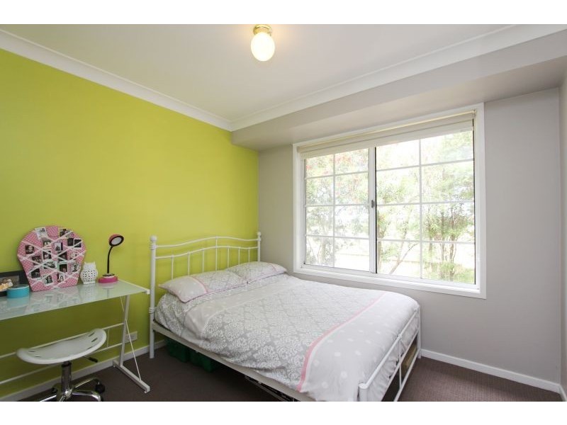 10 Leeson Street, Goulburn NSW 2580