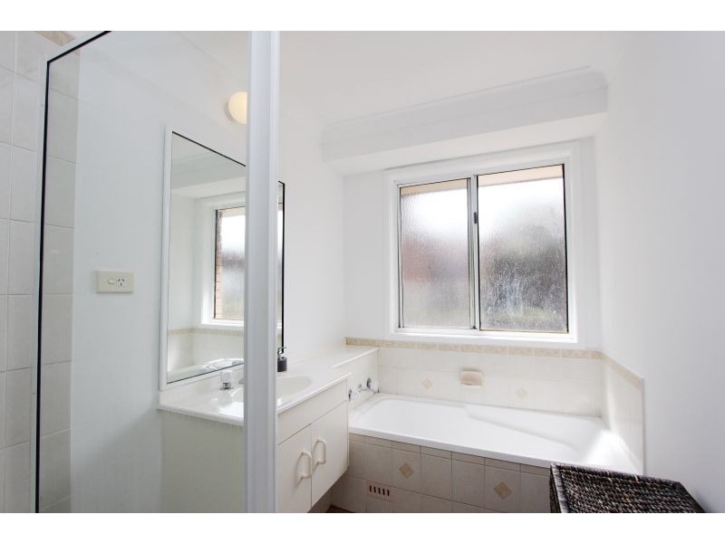 10 Leeson Street, Goulburn NSW 2580