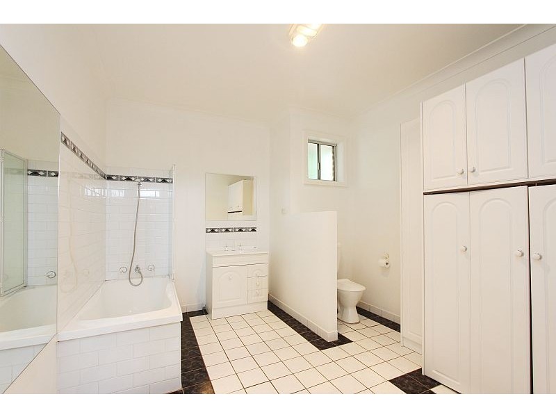 158 Cowper Street, Goulburn NSW 2580