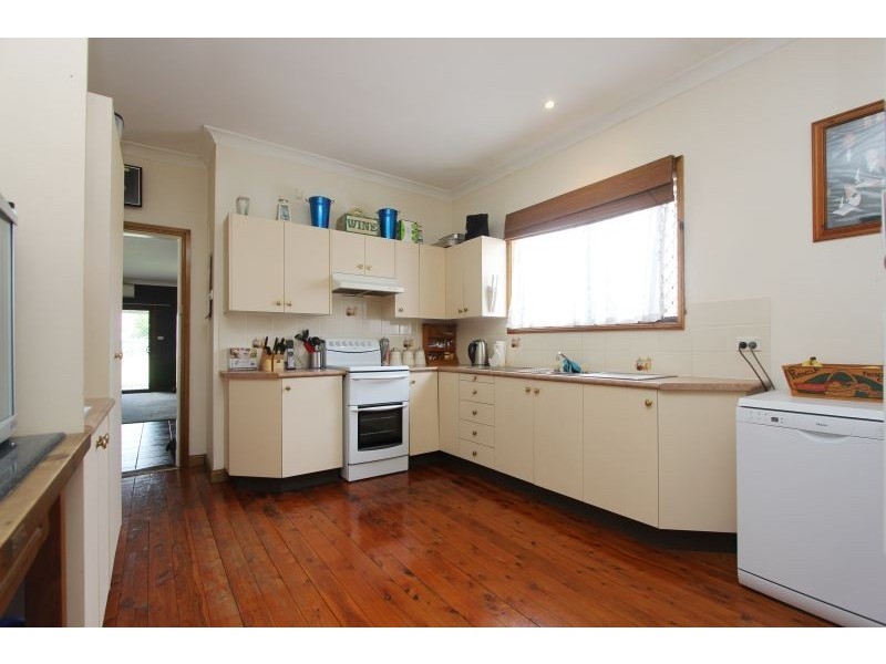 4 Gibson Street, Goulburn NSW 2580