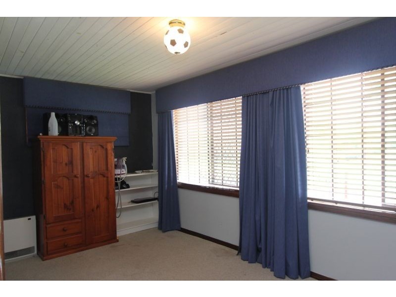 4 Gibson Street, Goulburn NSW 2580