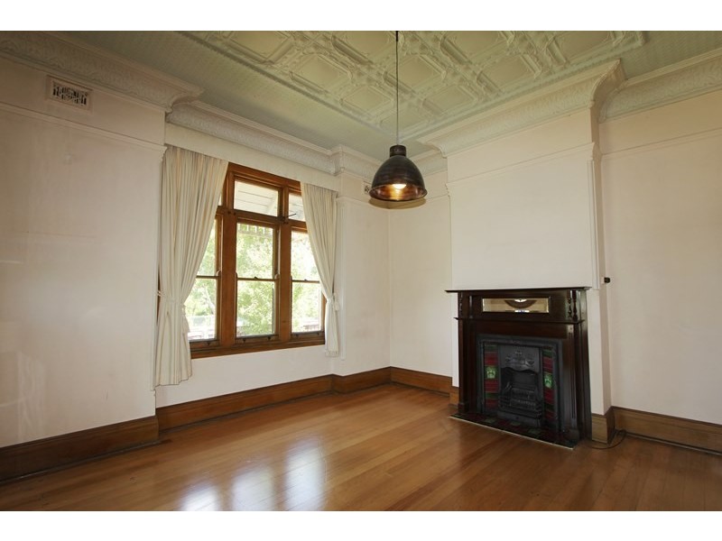 216 Cowper Street, Goulburn NSW 2580