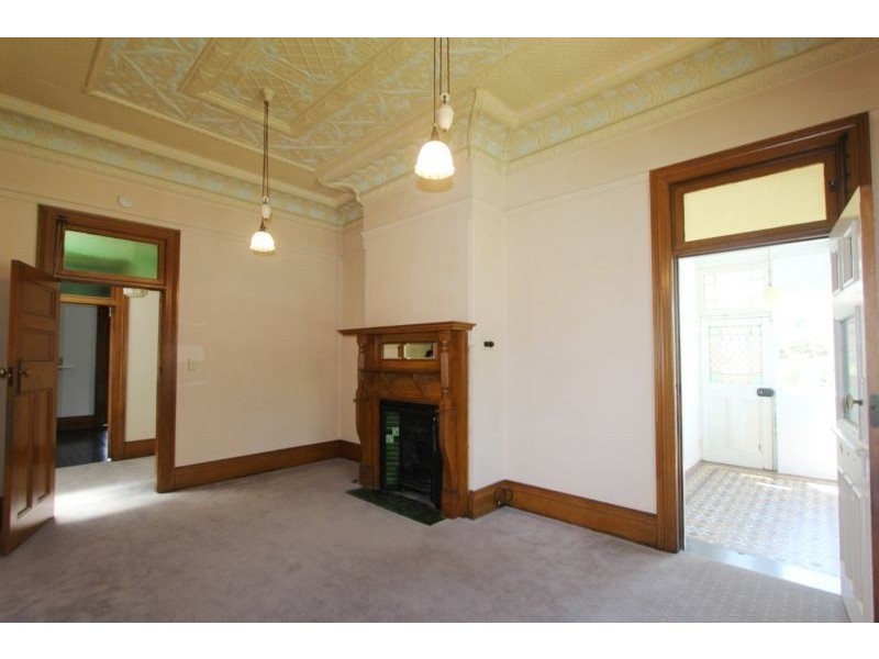 216 Cowper Street, Goulburn NSW 2580