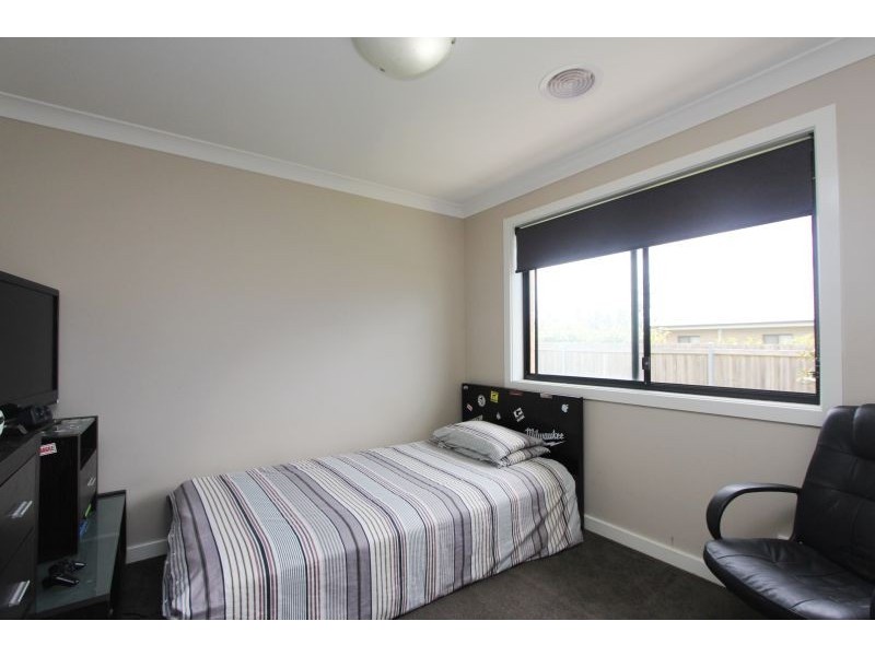 8 Cahill Place, Goulburn NSW 2580