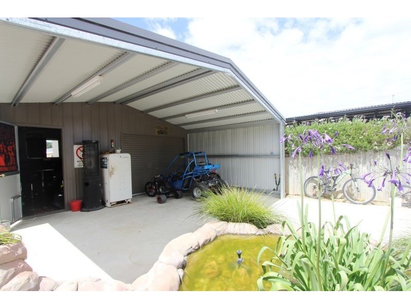 8 Cahill Place, Goulburn NSW 2580