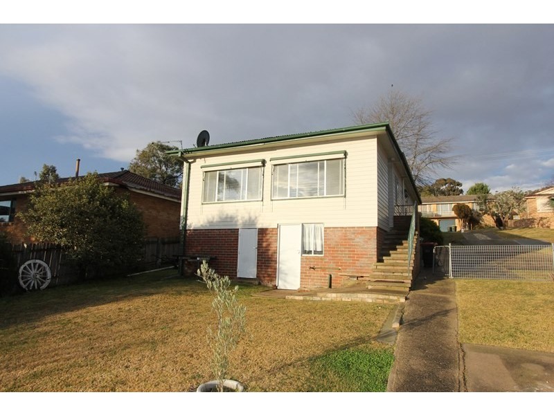 2 May Street, Goulburn NSW 2580