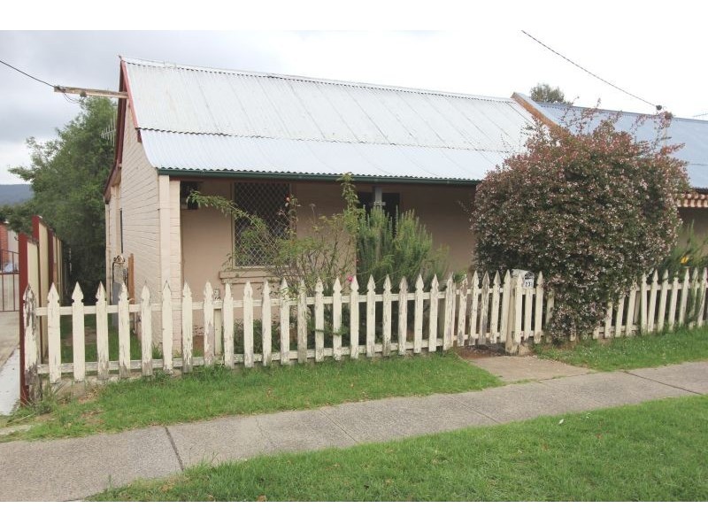 23 Reynolds Street, Goulburn NSW 2580