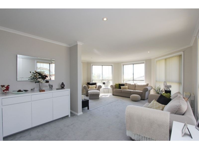 38 Ivy Lea Place, Goulburn NSW 2580