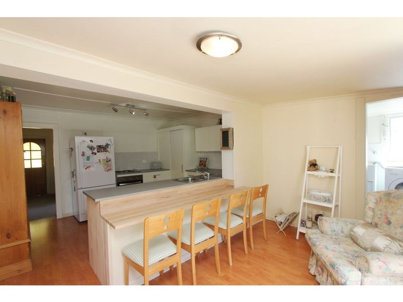 13 Erith Street, Goulburn NSW 2580